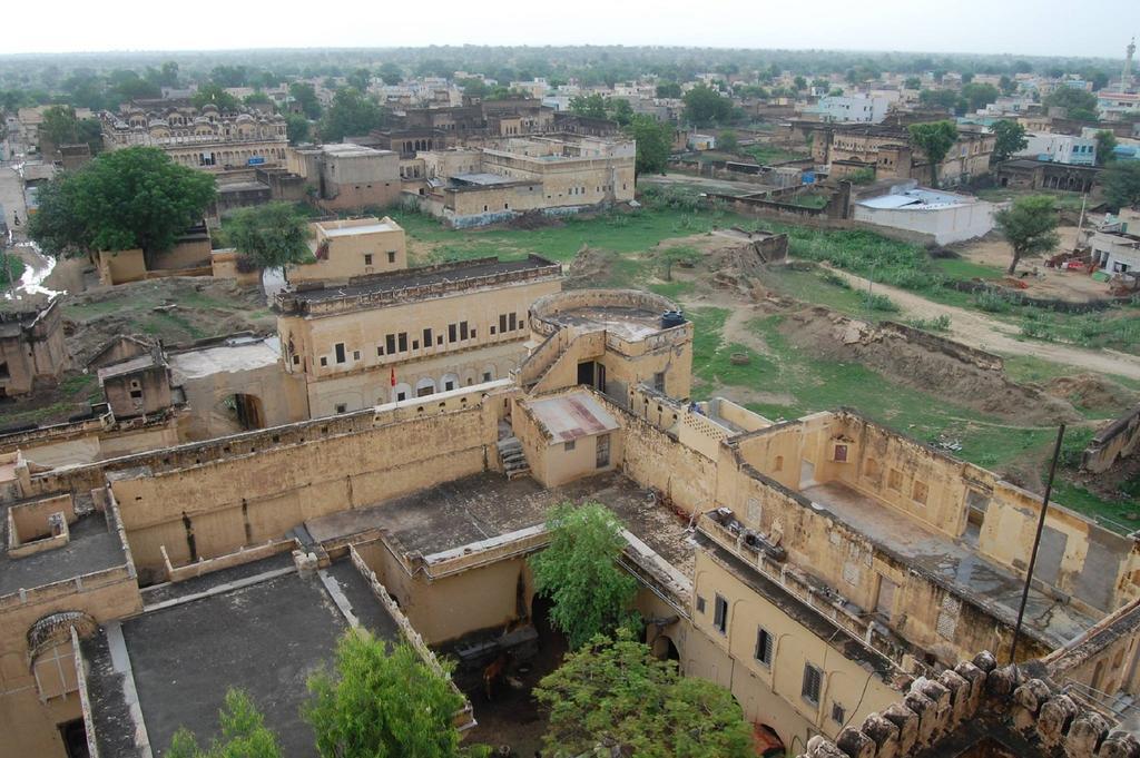 Narayan Niwas Castle Hotel Ramgarh Shekhawati Exterior photo
