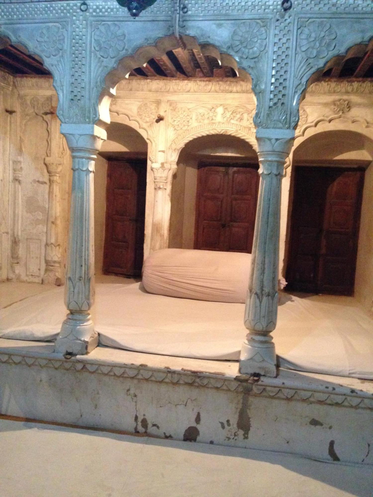 Narayan Niwas Castle Hotel Ramgarh Shekhawati Room photo